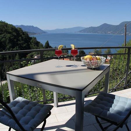 Casa Colmegna Mit Traumhaften See- Und Bergblick Luino Exterior photo
