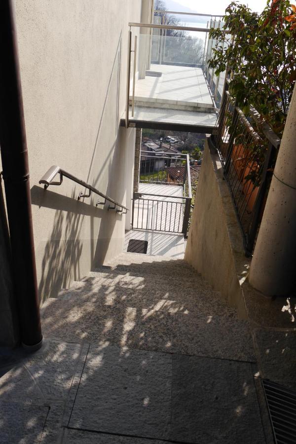 Casa Colmegna Mit Traumhaften See- Und Bergblick Luino Exterior photo